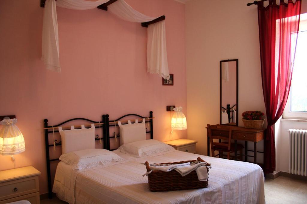 Bed and Breakfast La Cascata Noci Zimmer foto